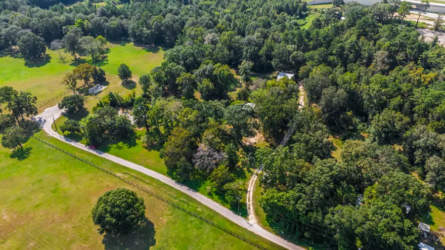 28140 Seven Sisters Road, New Caney, TX 77357 - Image #3