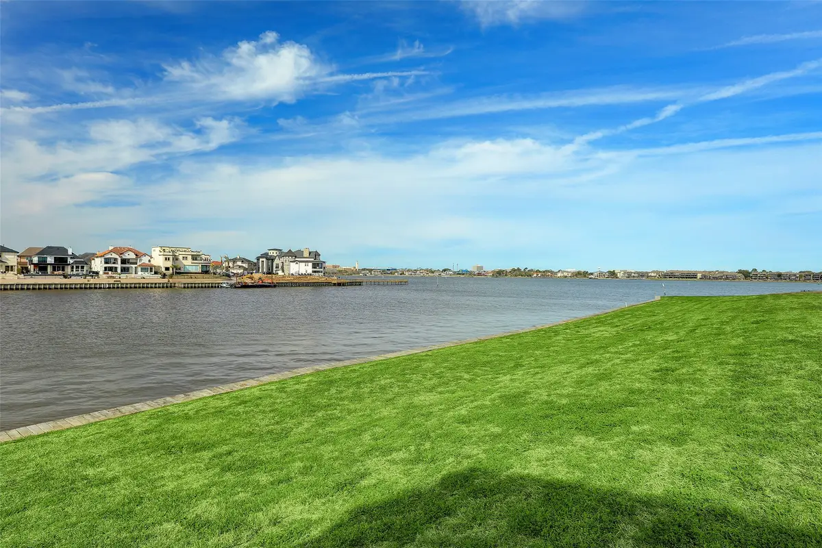 2530 Beacon Circle, League City, TX 77573 - #1