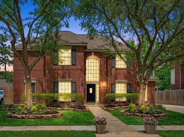 17334 Emerald Isle Drive, Houston, TX 77095