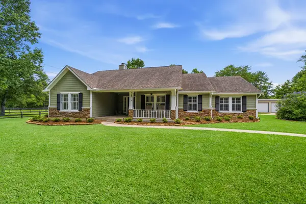 16903 Mustang Trail Drive, Magnolia, TX 77355