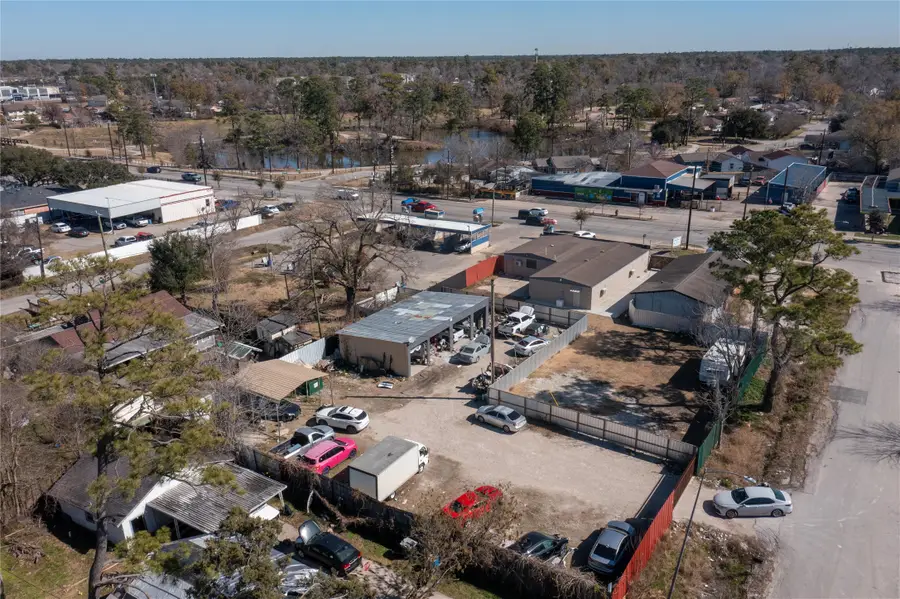 8717 Sunderland Road, Houston, TX 77028 - Image #3