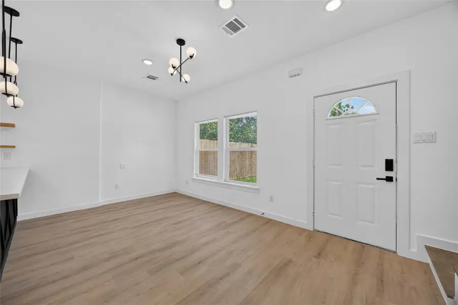 8210 Sterlingshire Street #A/B, Houston, TX 77078 - #3