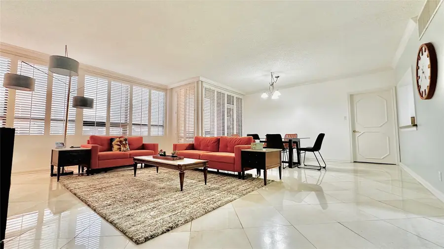 5150 Hidalgo Street #605, Houston, TX 77056 - Image #3