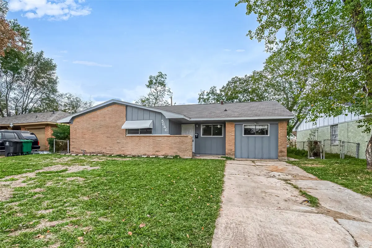 5646 Cedarburg Drive, Houston, TX 77048 - #1