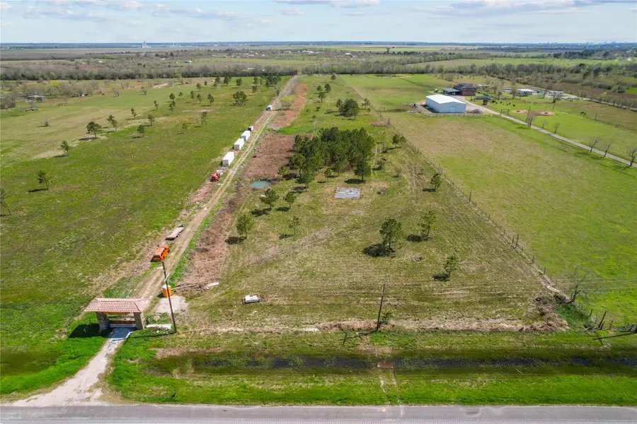 6301 Highway 90, Dayton, TX 77535 - #2