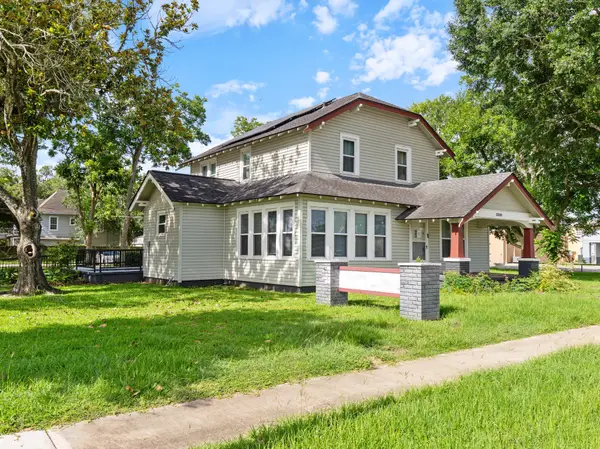 1320 7th Street, Bay City, TX 77414