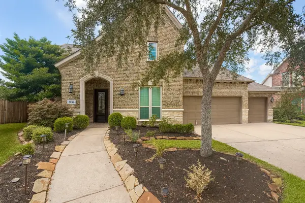 9702 Caldwell Way, Missouri City, TX 77459