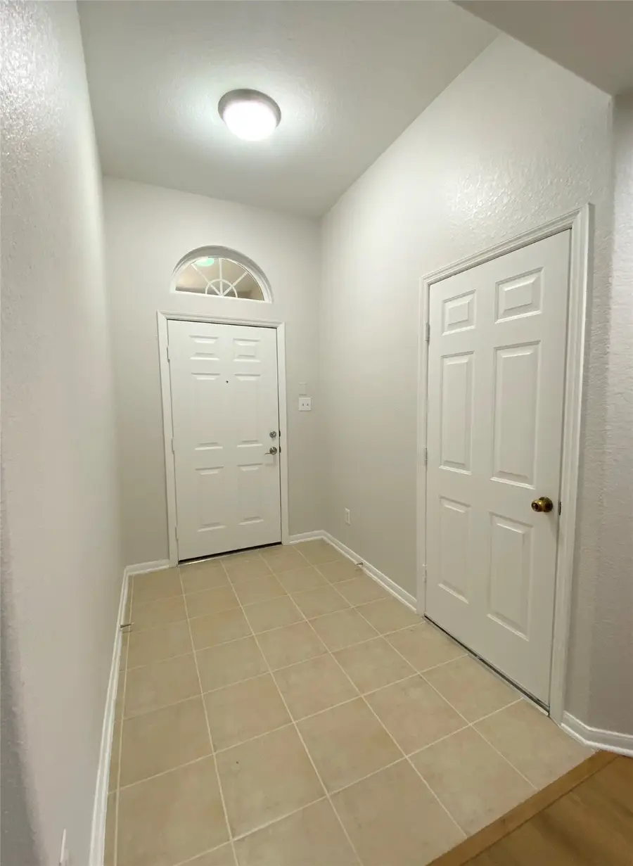 11622 Champions Walk Lane, Houston, TX 77066 - Image #2