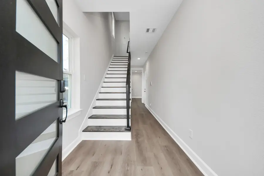 1605 Sylvester Road, Houston, TX 77009 - #3