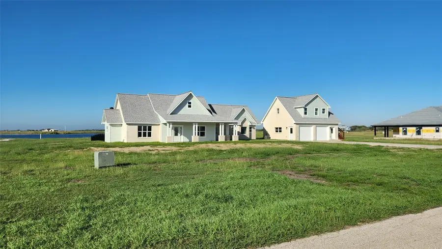 2422 S Virginia St, Port Lavaca, TX 77979 - Image #3