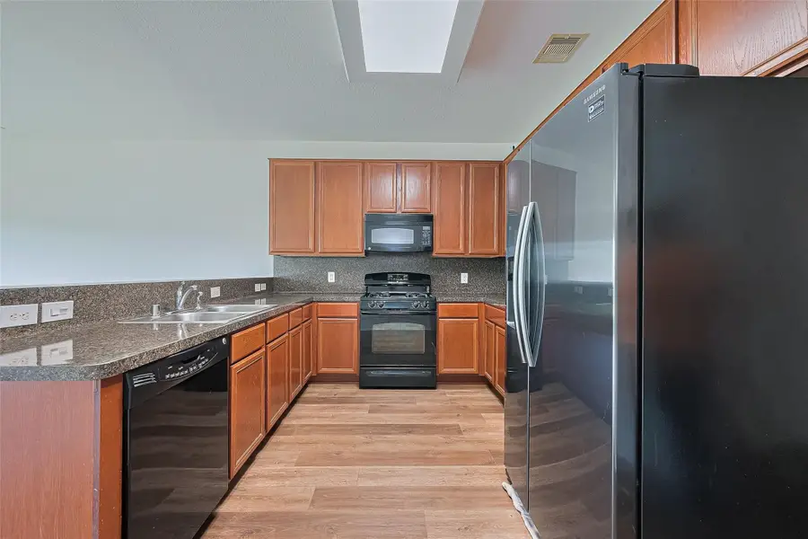 9514 Barr Spring Drive, Humble, TX 77396 - Image #2