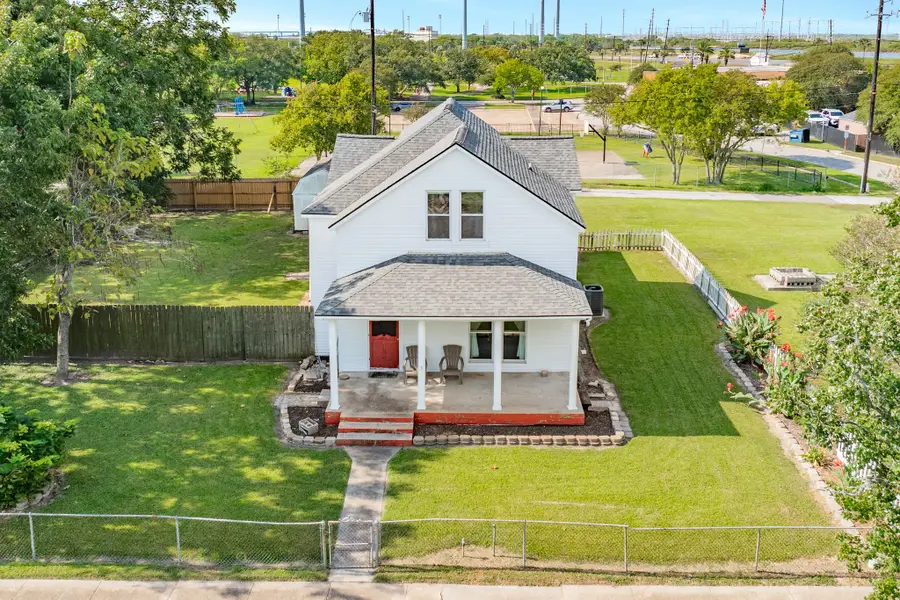 919 N Avenue A, Freeport, TX 77541 - Image #3