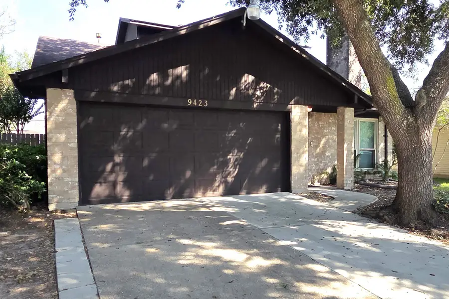 9423 Garden Bridge Street, Houston, TX 77075 - #2