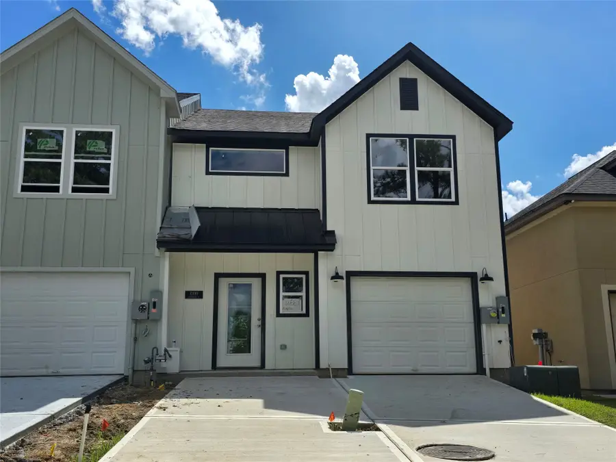 12889 Andromeda Court, Willis, TX 77318 - Image #2