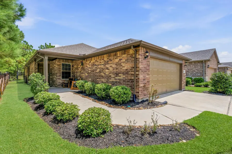 201 Flaxen Chestnut, The Woodlands, TX 77382 - #3