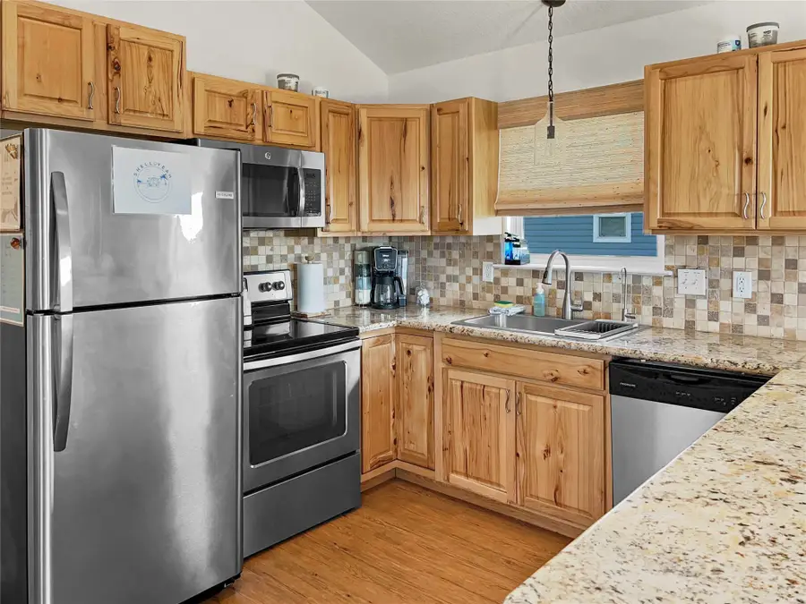 753 Bluewater Highway, Surfside Beach, TX 77541 - Image #3