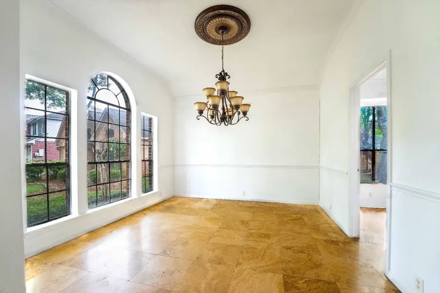 7211 Cambridge Cove Circle, Missouri City, TX 77459 - Image #3