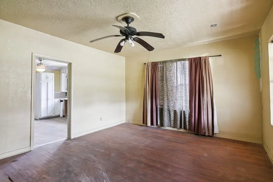 1720 W Highland, Beaumont, TX 77705 - Image #3