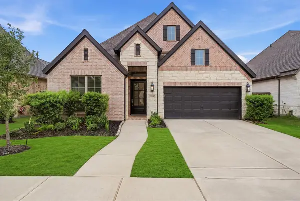 12318 Palmetto Drive, Mont Belvieu, TX 77523