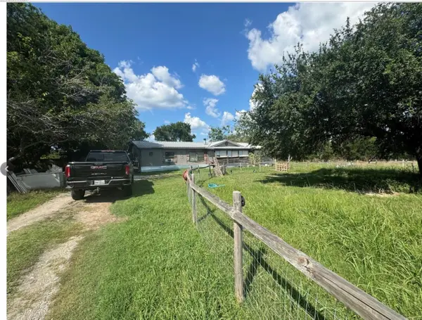 1560 Fm 27, Wortham, TX 76693