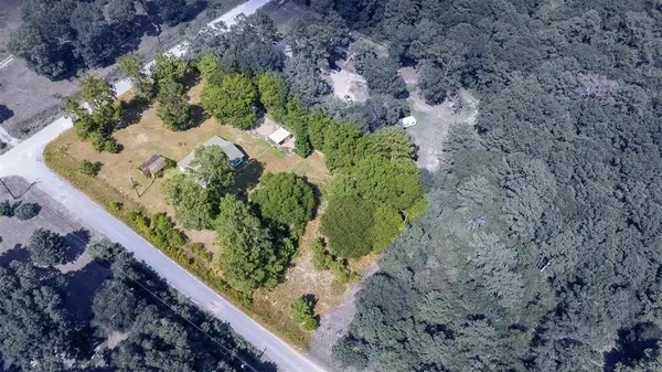 931 Trails End Drive, Cleveland, TX 77328