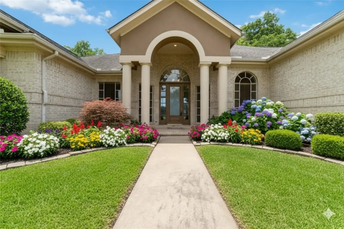 32610 Whitburn Trail, Fulshear, TX 77441 - #1