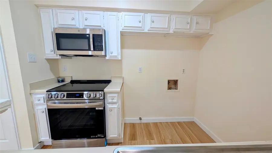 2110 Wilcrest Drive #111, Houston, TX 77042 - Image #3