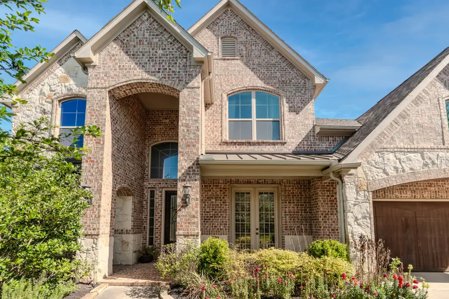 18 Devon Dale Drive, The Woodlands, TX 77375 - Image #3