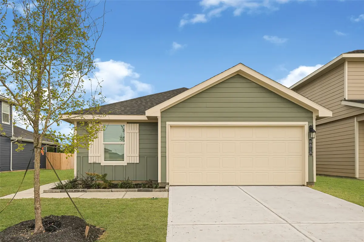 6823 Canyon Breeze Drive, Rosenberg, TX 77471 - #1