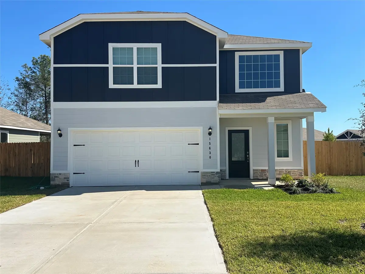 15802 Berry Hill Drive, Conroe, TX 77303 - Image #1