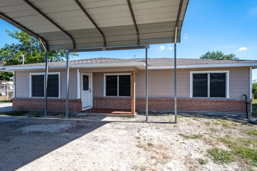 6510 Wade Road, Baytown, TX 77521 - Image #2