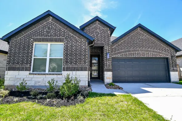 215 Springfield Terrace Court, Conroe, TX 77304