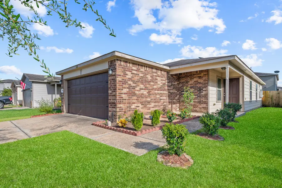 6806 Brimridge Lane, Houston, TX 77048 - Image #2