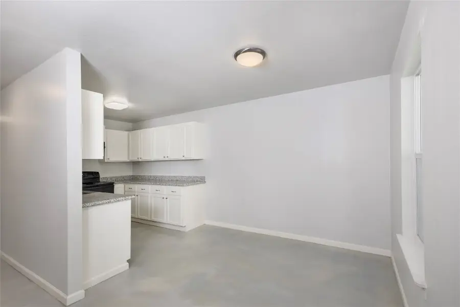 626 Luke Avenue, Dayton, TX 77535 - Image #3