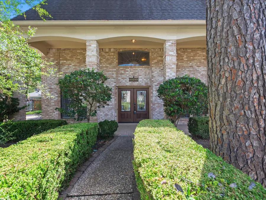 18310 Lake Oaks Drive, Spring, TX 77388 - #2