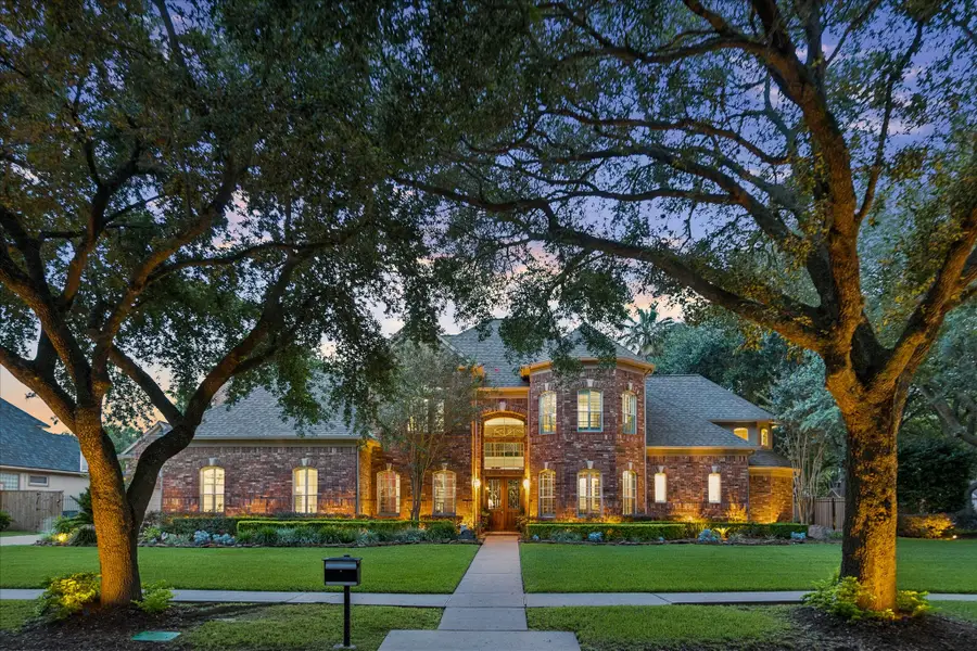 624 Lakeshore Drive, Sugar Land, TX 77478 - #2