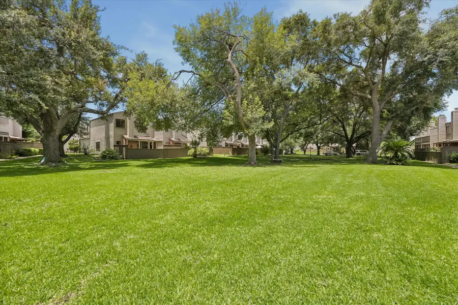 11747 Lakeside Place Drive, Houston, TX 77077 - #2