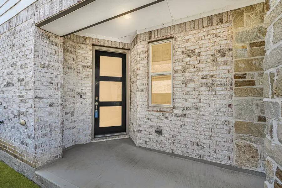 9339 Galloway Woods Trail, Tomball, TX 77375 - Image #3