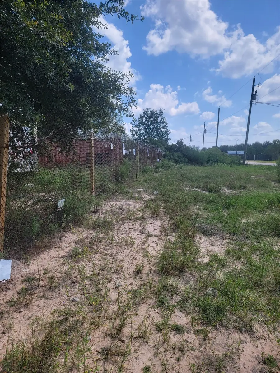 1141 County Road 3556, Cleveland, TX 77327 - Image #3