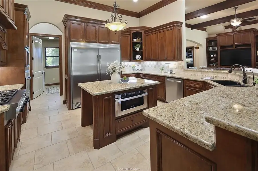 10682 Commonwealth Drive, Iola, TX 77861 - #3