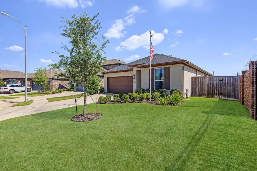 9402 Dearborn Creek Drive, Cypress, TX 77433 - #2