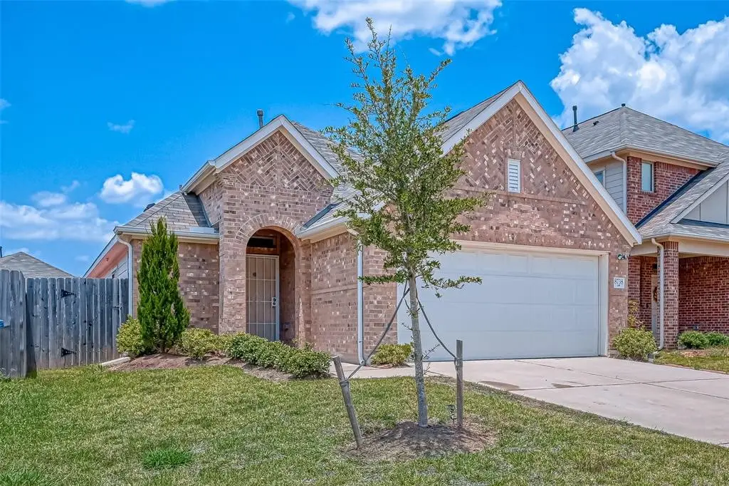 8738 Trenton Landing Lane, Richmond, TX 77407 - Image #1