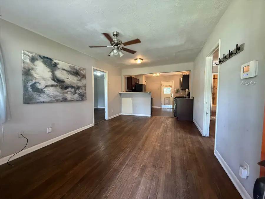 725 Kyle Street, Angleton, TX 77515 - #3