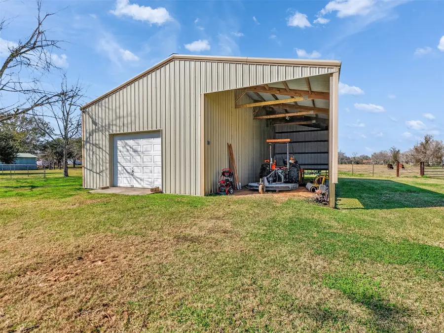 1348 Gifford Road, Angleton, TX 77515 - #3