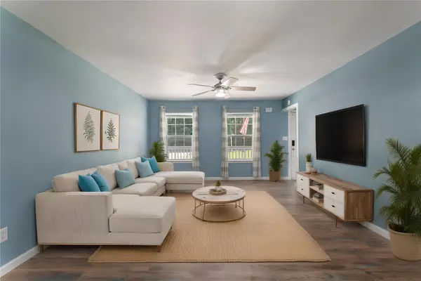 293 Commodore Drive, Livingston, TX 77351