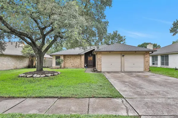 21507 Meadowhill Drive, Spring, TX 77388
