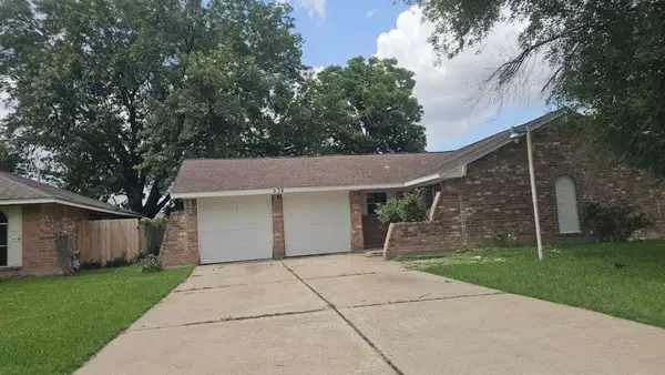 934 Dellbrook Drive, Houston, TX 77038