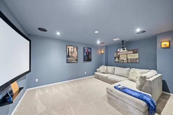 15614 S Early Dusk Circle, Houston, TX 77044