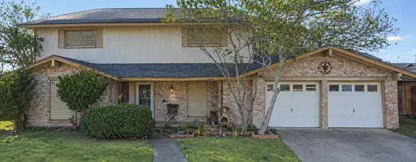 204 Trinity Drive, Portland, TX 78374
