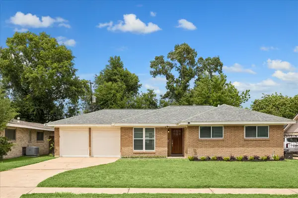 2211 Haverhill Drive, Houston, TX 77008